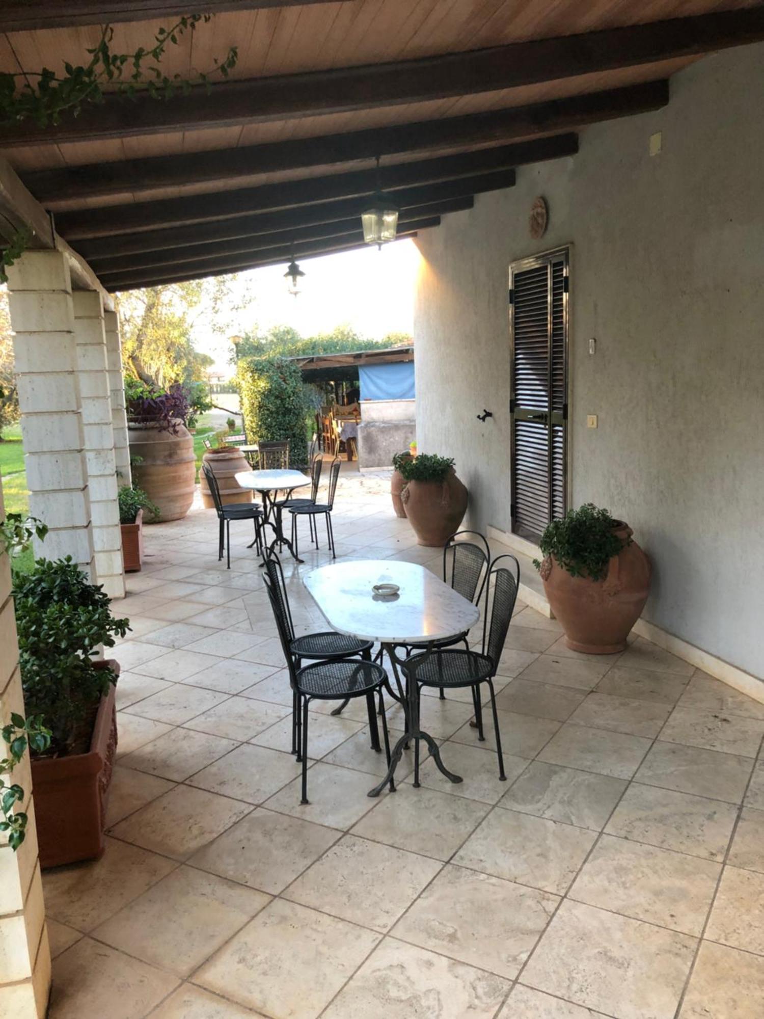 Agriturismo La Canonica 曼恰诺 外观 照片