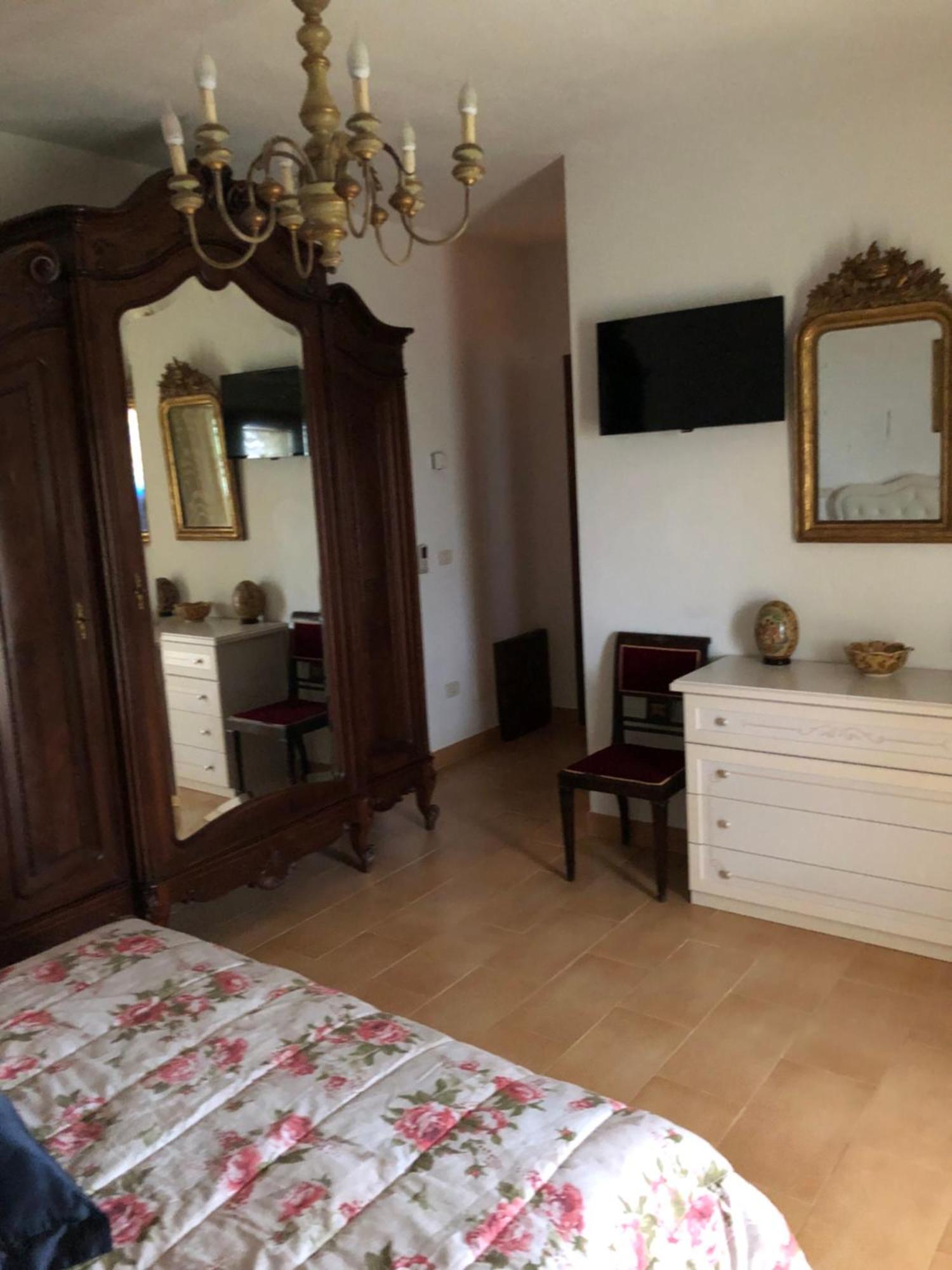 Agriturismo La Canonica 曼恰诺 外观 照片