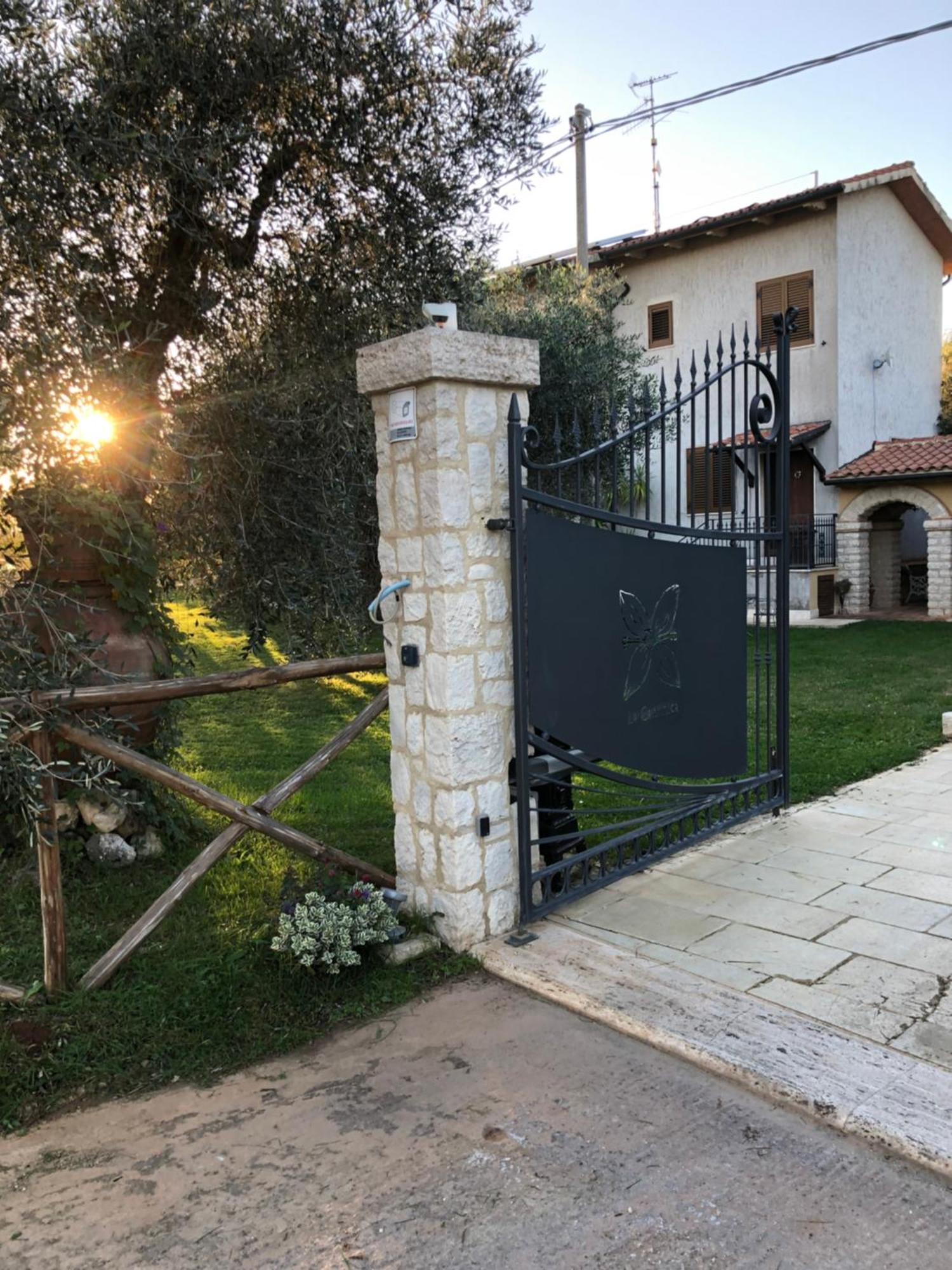 Agriturismo La Canonica 曼恰诺 外观 照片